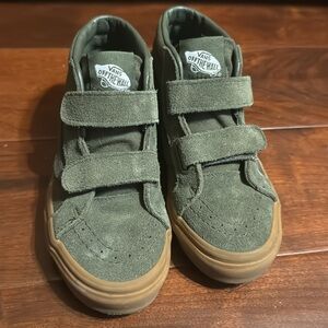 Vans shoes size 1